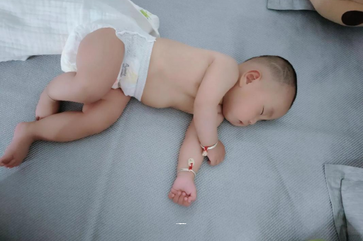 郓城怀孕多久肚子会胀气